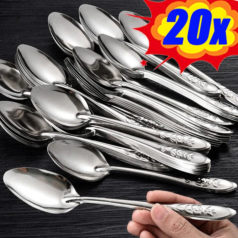 Cuchara de acero inoxidable de 17 cm con mango largo para helados, postres, sopas y cocina. Un utensilio práctico para el hogar